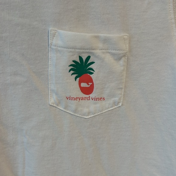 Vineyard Vines T-Shirt - Picture 4 of 5